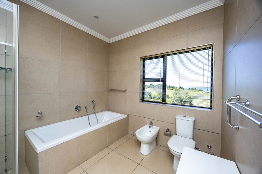 3 Bedroom Property for Sale in Kwelera Eastern Cape